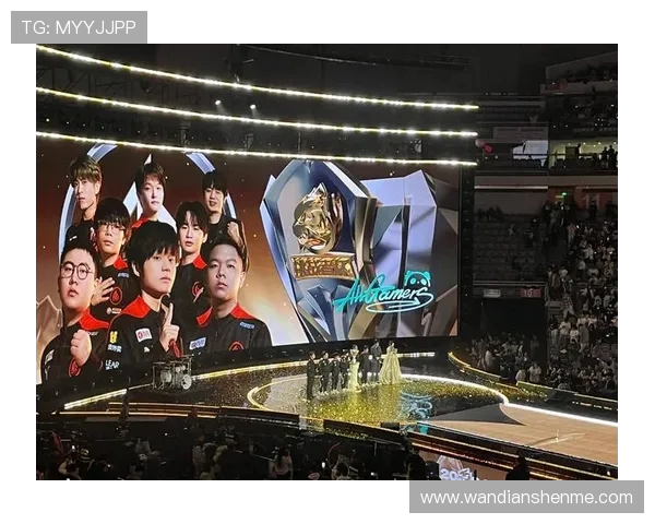 电竞赛事最新比分实时更新 各大赛事对战分析与精彩回顾