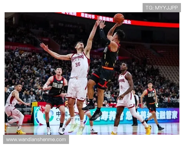 2020年山西与福建篮球比赛全面分析及战术对比探讨