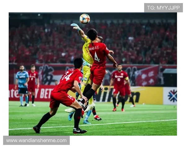 上海上港对阵悉尼门将的精彩对决分析与战术解读