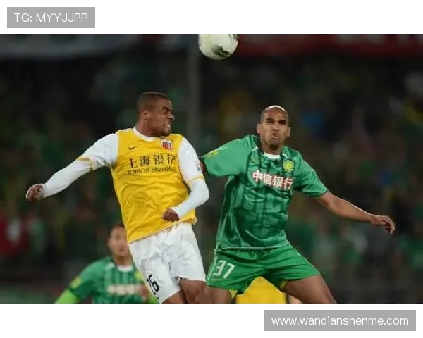 中甲申鑫迎战绿城争夺季后赛资格双方球员全力以赴展现最佳状态